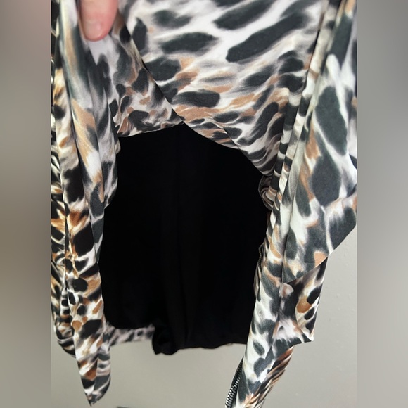 New Miraclesuit Fur Realz Adora Skirted One-Piece Swimsuit 16 - Picture 6 of 12